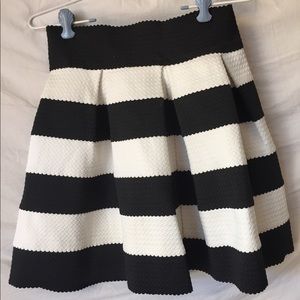 Women’s Skirt